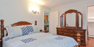 Winter rental: Dot's Place- (Utilities Included) Winter rental: Dot's Place- (Utilities Included) Gallery 11