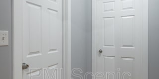 513 Lytle St Gallery 34