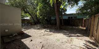 7712 NE 1st Ct Gallery 11