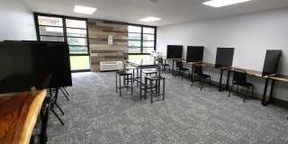 Center Square Apartments Gallery 15