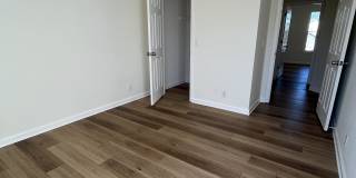1127 Fitzpatrick Road Gallery 21