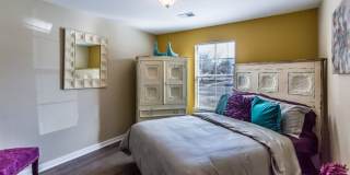 Landing at Houston Levee Gallery 11