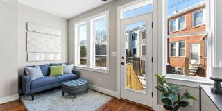 Newly Renovated Rowhome in Capitol Hill 4BR 3Bath Gallery 13