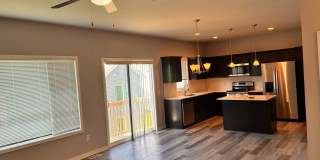 Spacious 3BR 2.5ba house in Waukee, available NOW! Gallery 12
