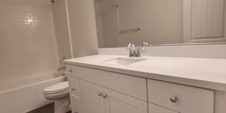 Welcome home to this beautiful Murrieta Town Home! Gallery 41