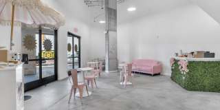 Ely on Fremont Gallery 16