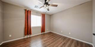 15638 W Redfield Road Gallery 21