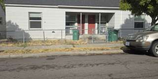 916 East Main Street Gallery 1