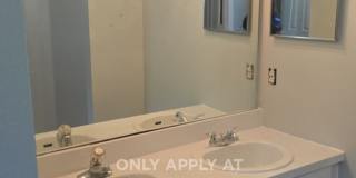 Spacious 4 bedrooms all one story home. Gallery 14