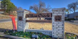 Beautiful Fully Remodeled 2 bedroom Townhome Gallery 1