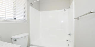 Aspire Seneca Gallery 15