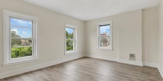 511 CONARROE Street Gallery 8