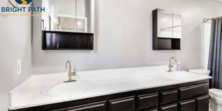 25280 Bay Avenue Gallery 25