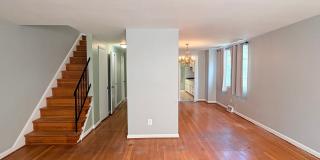 Spacious Lake Walker 3bd/2.5ba Home! Available 11/6 Spacious Lake Walker 3bd/2.5ba Home! Available 11/6 Gallery 1