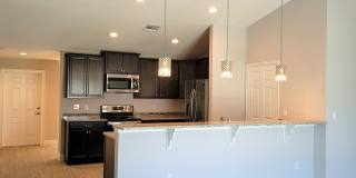 459 SW Paar Drive Gallery 10