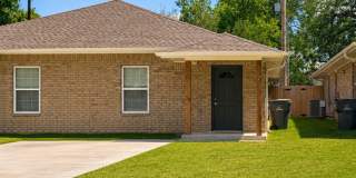 Fresh, Modern & Move-In Ready 3-Bedroom Duplex in Lawton! Gallery 1