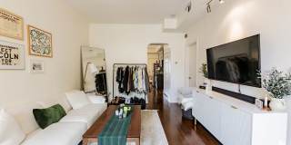 2251 West Melrose Street Gallery 4