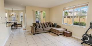 4612 NW 94th Ct Gallery 11