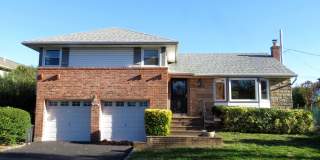 Spectacular Westbury Split!! Gallery 1