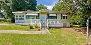 3-Bedroom, 1-Bath Home in Forestdale Gallery 1