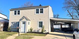 137 Center Lane Gallery 1