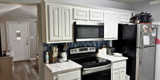 4 Bed 2 Bath Handicap Accessible Home In Woodhaven Gallery 6