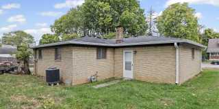 111 W Southern Avenue Gallery 15