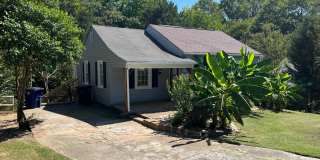 Cozy 4 Bedroom, 3 Bathroom Home Gallery 1