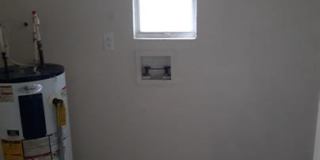 1316 W 12th Street Gallery 3
