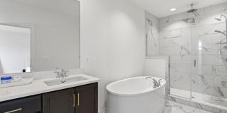 20246 NORTHPARK Drive Gallery 18