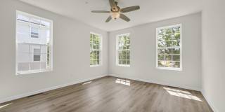 228 PARK LN Gallery 18