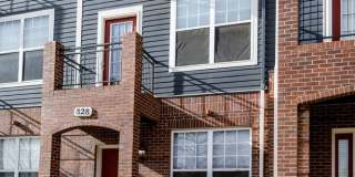 Fully Furnished Downtown 2 Bed, 4 Bath Executive Townhouse Gallery 7