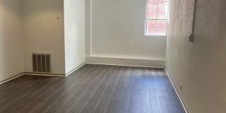 116 1/2 S College Ave #12 Gallery 2