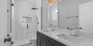 4827 S Saint Lawrence Avenue Gallery 4