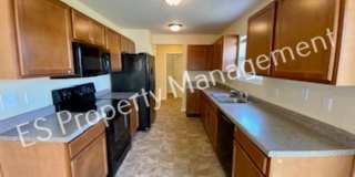 Beautiful 4 Bedroom 2.5 Bath 2 story home in Wildwood Farms on Indy's Southeast side! Gallery 8