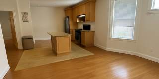 Charming 3 Bedroom Charming 3 Bedroom Gallery 7