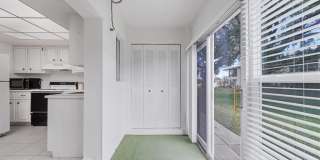 339 Joel Boulevard Gallery 25