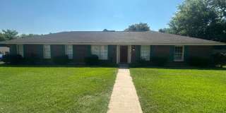 Beautiful home with everything you could want Gallery 1