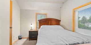 2517 South Duluth Avenue Gallery 11
