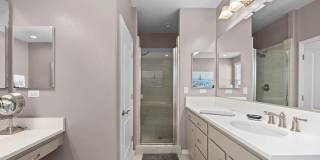 Comfortable & Welcoming 2BD/2BA Home in a Prestigious 55+ HOA Community! Gallery 12