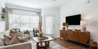 Jefferson at the Perimeter Apartments Gallery 2