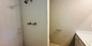 3 Bed 2 Bath Home! PLUS HUGE GARAGE CONVERSION ROOM! Gallery 23