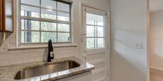 Sunset Rock Apartments Gallery 14