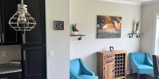 4739 Cherokee Street Gallery 8
