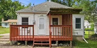 $1,200 | 1 Bedroom 1 Bath | Slab | W&D |Central A/C| Back deck| Large yard Gallery 15