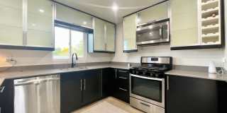 5723 E 19th St Gallery 13