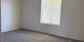 Large 3 Bedroom, 3 Bathroom Home with Solar Gallery 15