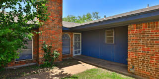 3/2/2 DUPLEX near ACU! Gallery 1