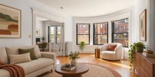 5 Winchester St. Gallery 1