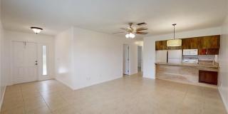 2303 NE 6th Street unit: 3 Gallery 1